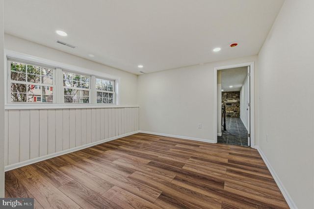 114 FOX DR, Newark, DE 19713