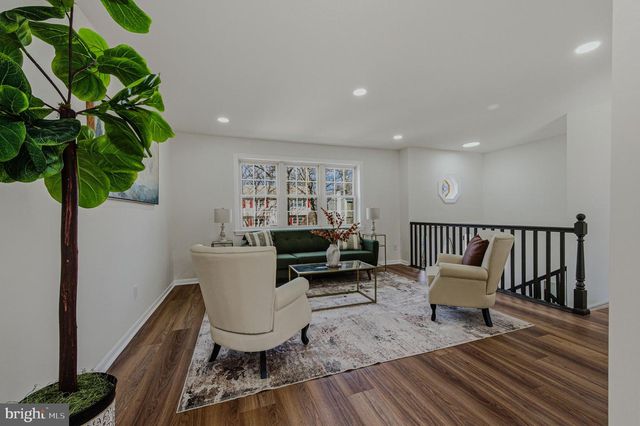 114 FOX DR, Newark, DE 19713