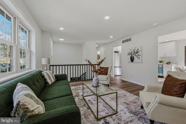 114 FOX DR, Newark, DE 19713