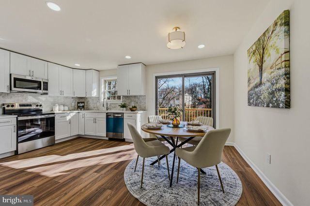 114 FOX DR, Newark, DE 19713