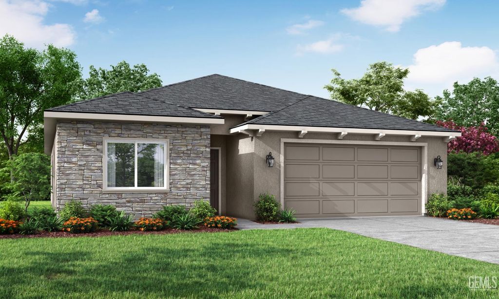 209 Pelican Drive WW87, Delano, CA 93215