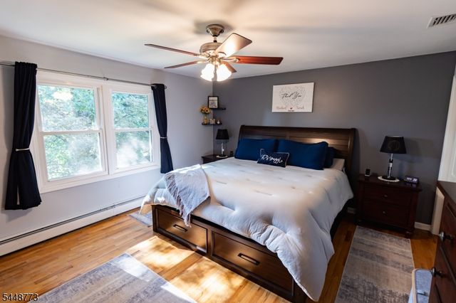 34 Crestwood Rd, Rockaway Boro, NJ 07866