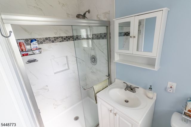 34 Crestwood Rd, Rockaway Boro, NJ 07866