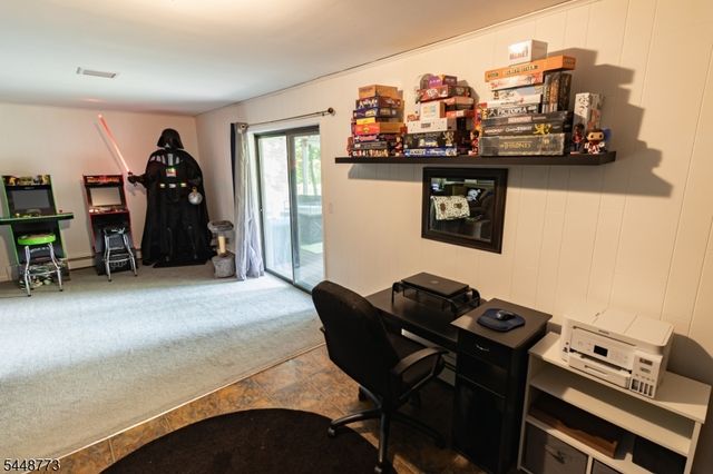 34 Crestwood Rd, Rockaway Boro, NJ 07866