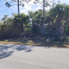 1190 SE Waterford St Street SE, Palm Bay, FL 32909