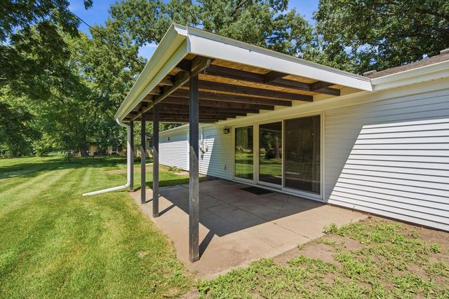 788 FIELDCREST DRIVE, Neenah, WI 54956
