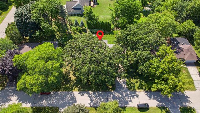 788 FIELDCREST DRIVE, Neenah, WI 54956