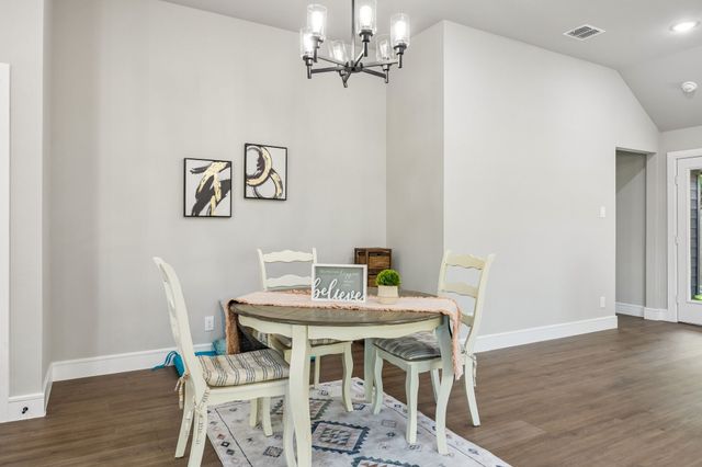 407 Frank Street, Terrell, TX 75160