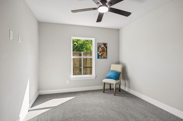 407 Frank Street, Terrell, TX 75160