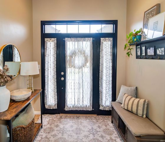 2742 Charlestown Court, Evansville, IN 47725