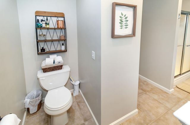 2742 Charlestown Court, Evansville, IN 47725