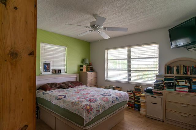 715 SW 18TH Street, Boynton Beach, FL 33426