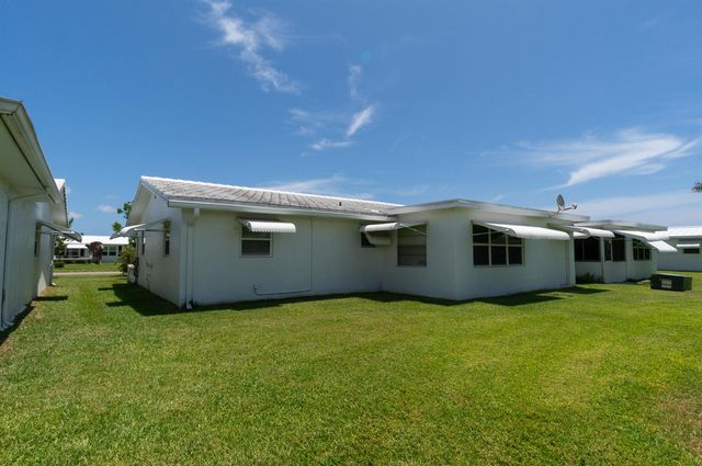 715 SW 18TH Street, Boynton Beach, FL 33426