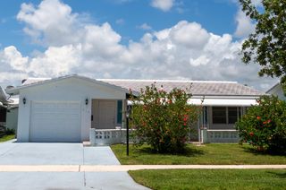 715 SW 18TH Street, Boynton Beach, FL 33426