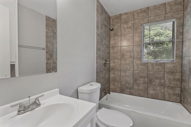 3847 Castle Hills Drive, Dallas, TX 75241