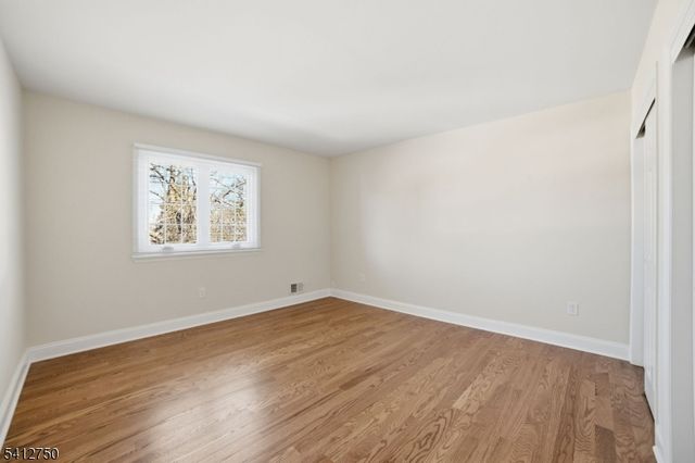 50 Pinewood Cres, Berkeley Heights Twp., NJ 07922