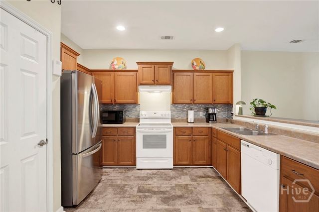 17 Reese Way, Savannah, GA 31419