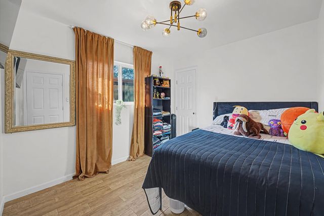 4702 Croker Ridge Road, Houston, TX 77053