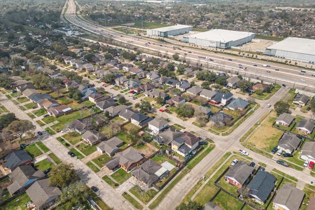 4702 Croker Ridge Road, Houston, TX 77053