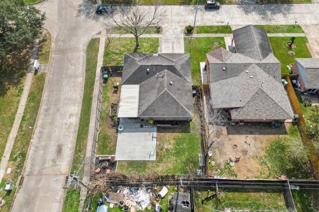 4702 Croker Ridge Road, Houston, TX 77053