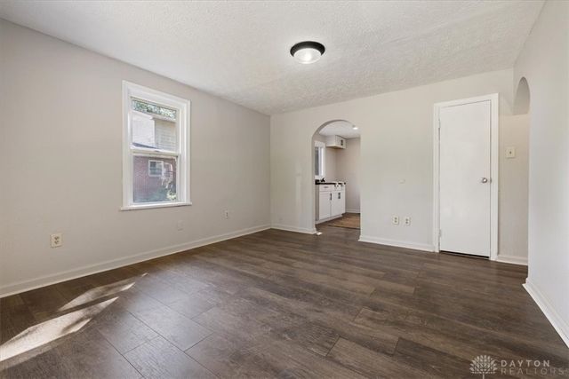 5612 Kitridge Road, Dayton, OH 45424