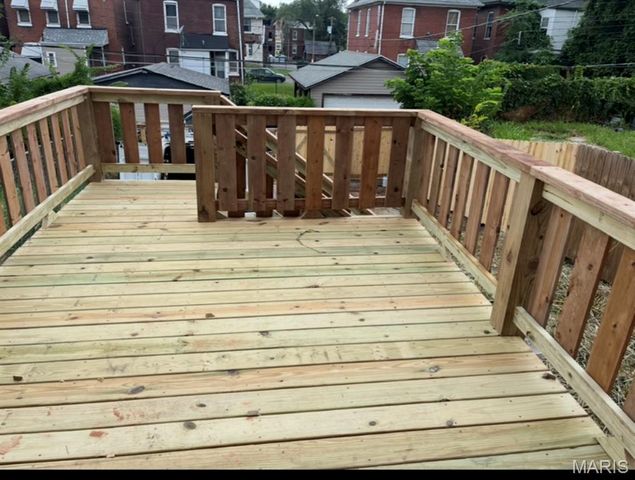 1239 Clara Avenue, St Louis, MO 63112