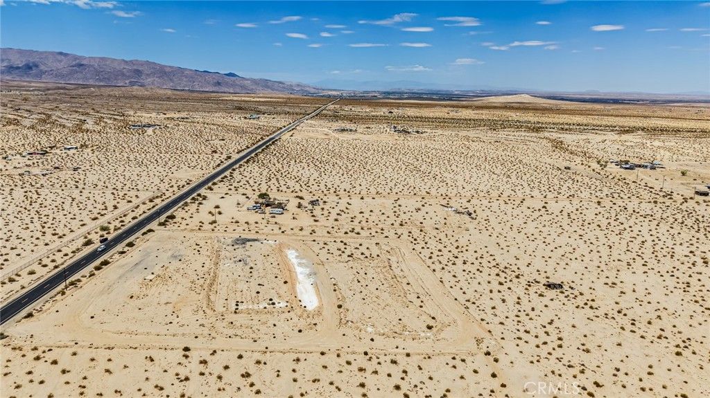 Image 9 of property listing at 78170 29 Palms Highway, 29 Palms, CA 92277