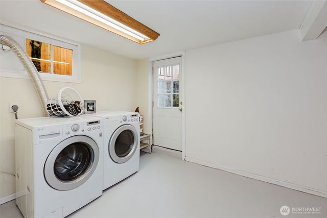 1561 High Avenue, Bremerton, WA 98337