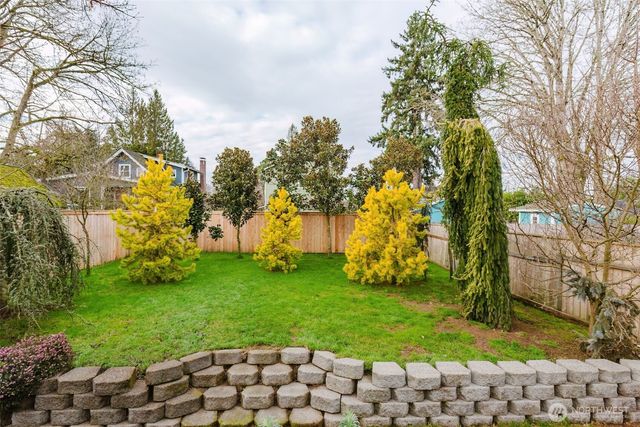 1561 High Avenue, Bremerton, WA 98337