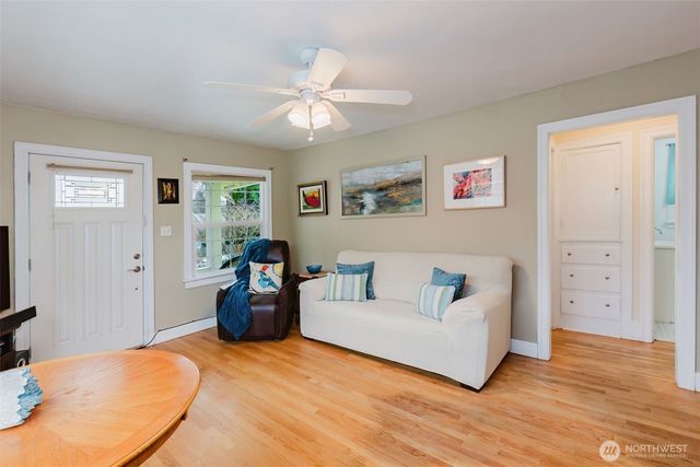 1561 High Avenue, Bremerton, WA 98337