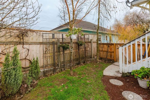 1561 High Avenue, Bremerton, WA 98337