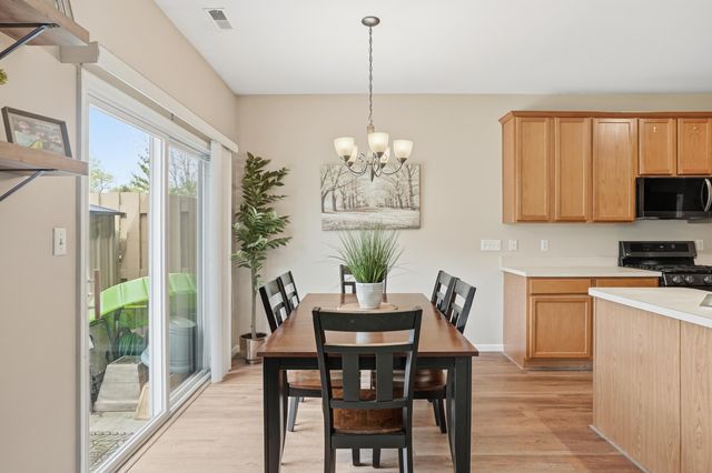 1360 Mackinaw Place, Schererville, IN 46375