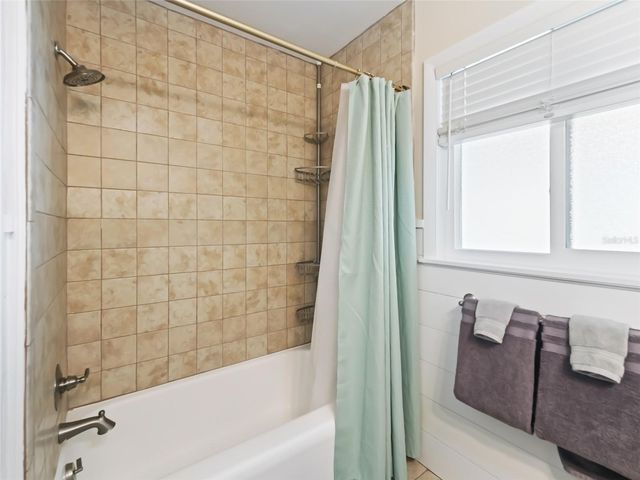 636 SE 31ST TERRACE, Ocala, FL 34471