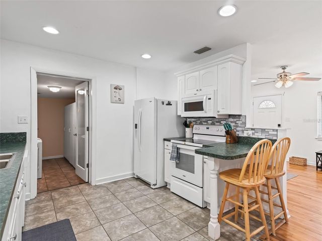 636 SE 31ST TERRACE, Ocala, FL 34471
