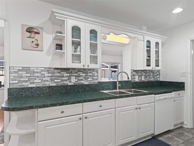 636 SE 31ST TERRACE, Ocala, FL 34471