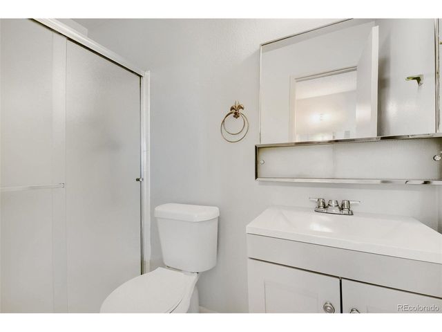8783 Santa Fe Dr, Thornton, CO 80260