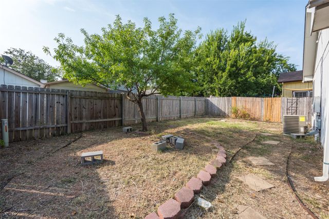 13003 Widge DR, Austin, TX 78727