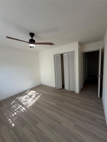 13003 Widge DR, Austin, TX 78727