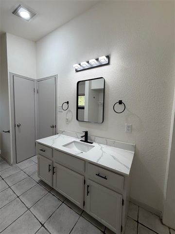 13003 Widge DR, Austin, TX 78727