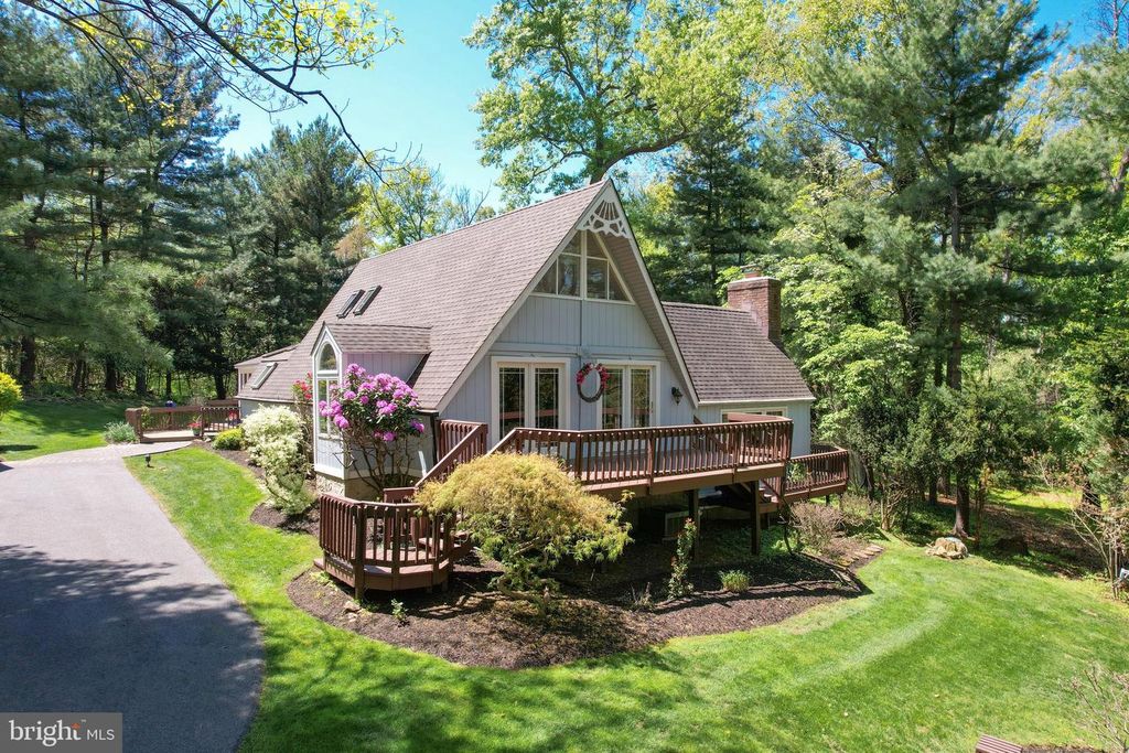 Image 1 of property listing at 4734 WATER TANK RD, Manchester, MD 21102
