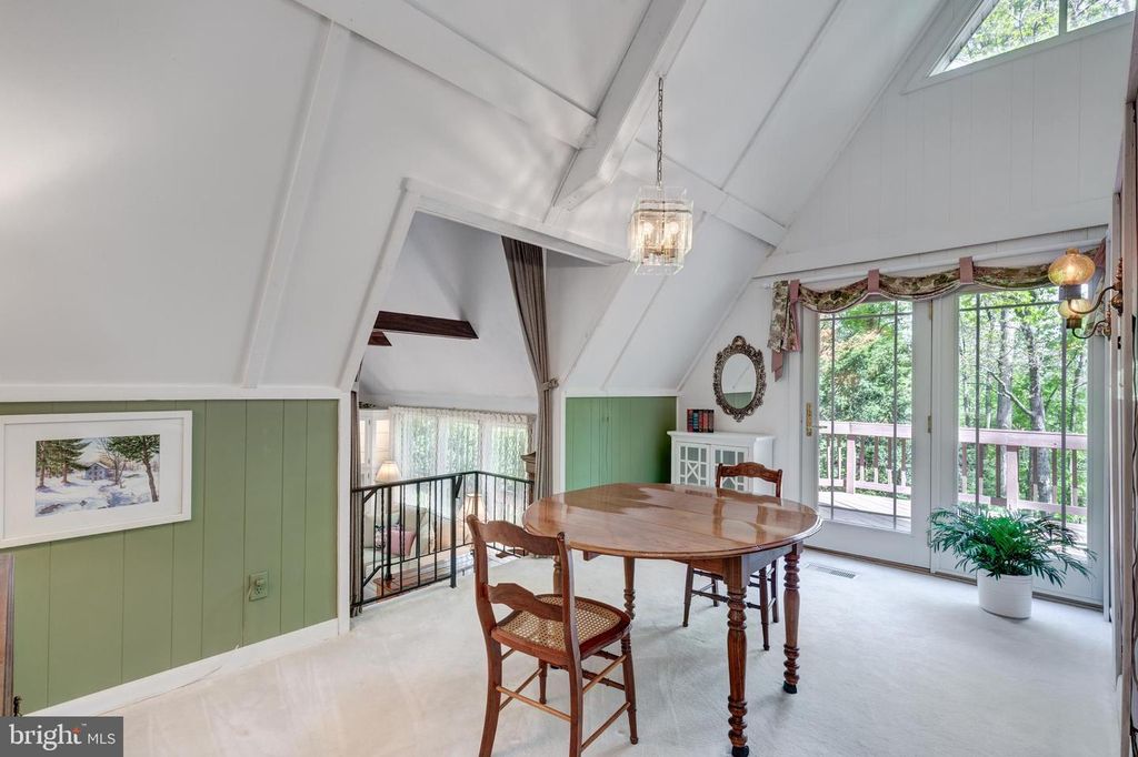 Image 3 of property listing at 4734 WATER TANK RD, Manchester, MD 21102