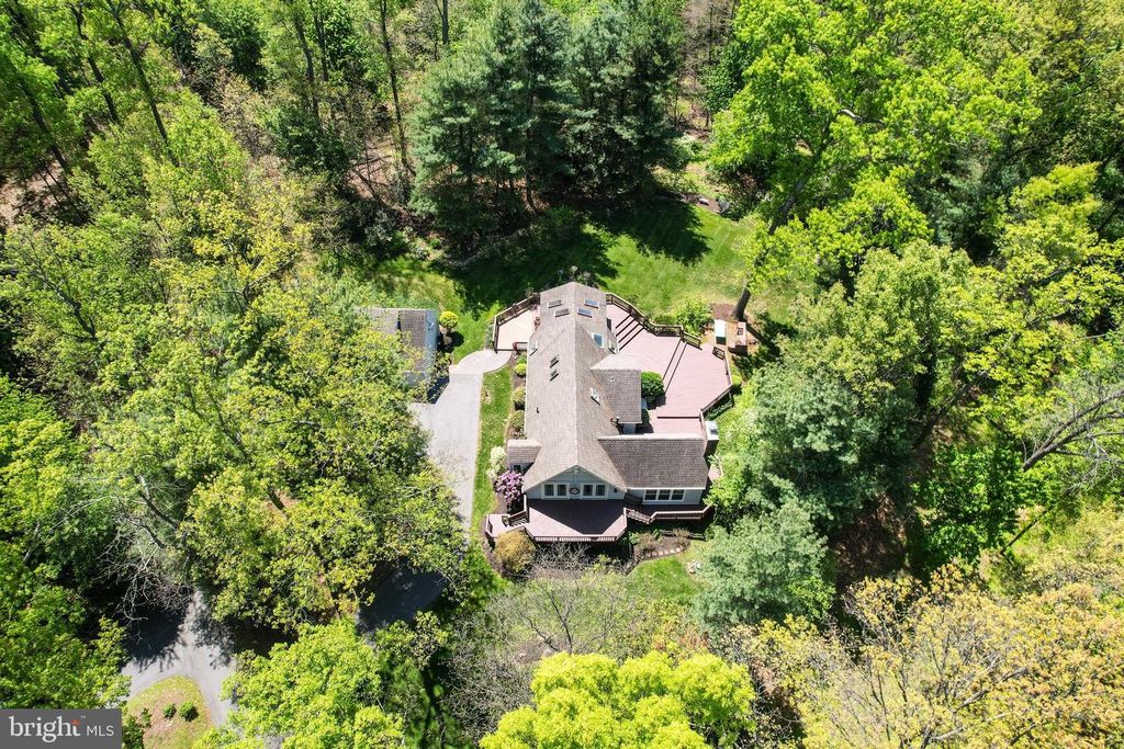 Image 57 of property listing at 4734 WATER TANK RD, Manchester, MD 21102