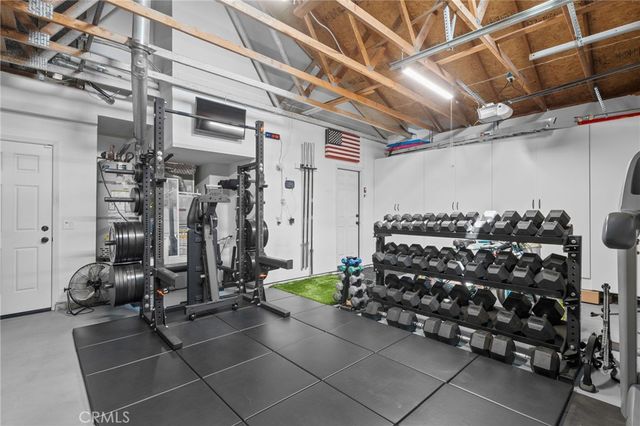 8587 Yarrow Lane, Riverside, CA 92508