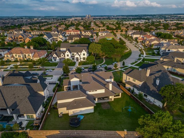 12349 Farmstead Drive, Frisco, TX 75033