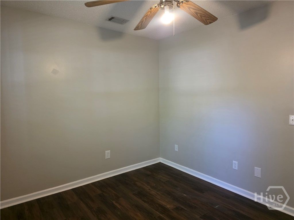 Image 16 of property listing at 622 Plantation Drive, Rincon, GA 31326