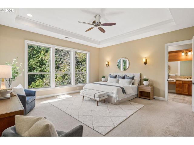 9723 Nw HENRY Ct, Portland, OR 97229