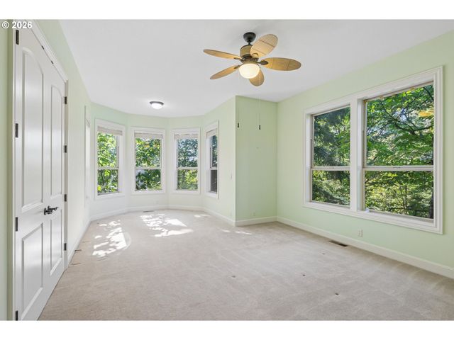 9723 Nw HENRY Ct, Portland, OR 97229