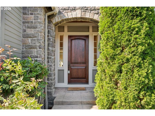 9723 Nw HENRY Ct, Portland, OR 97229