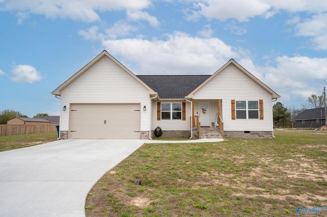 28 Road 9106, Rainsville, AL 35986