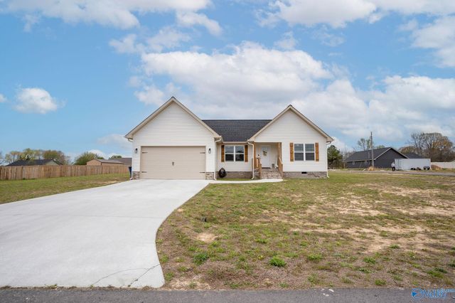 28 Road 9106, Rainsville, AL 35986